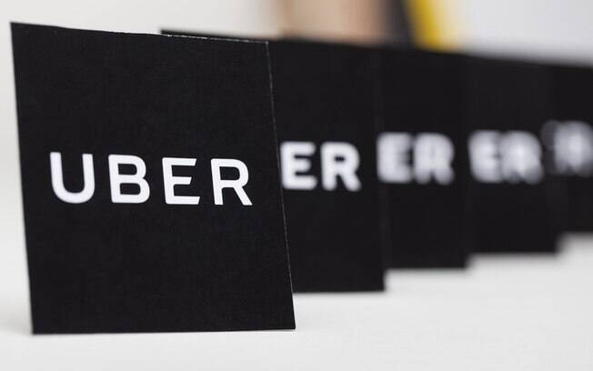 TRT-2 decide que motoristas da Uber não têm vínculo empregatício e anula multa bilionária