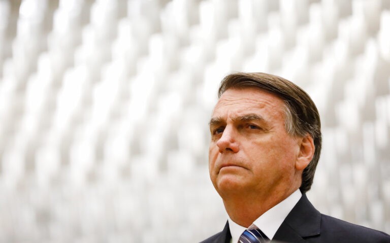 STF Inicia Julgamento de Denúncia contra Bolsonaro e Outros Acusados de Tentativa de Golpe.
