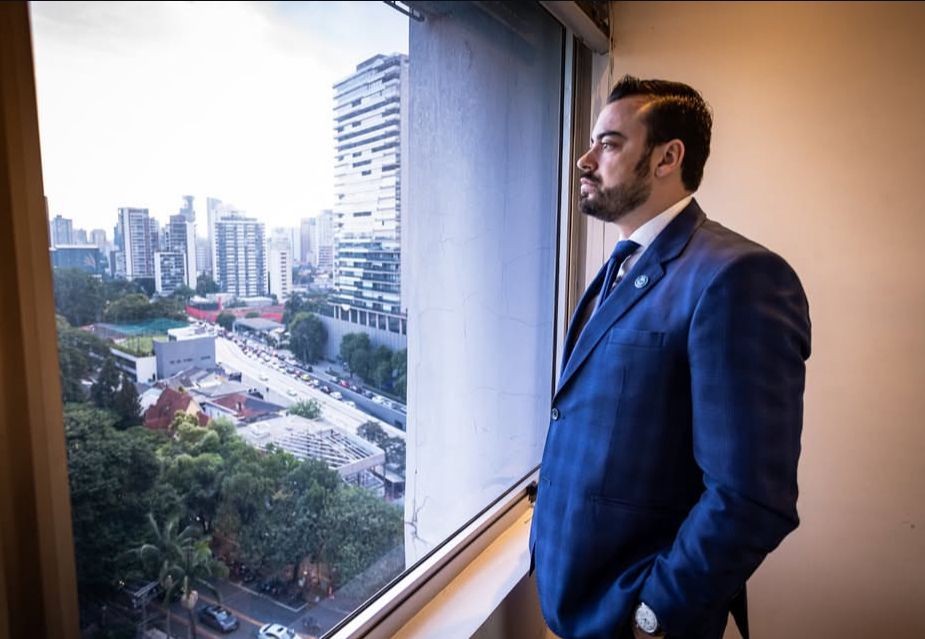 Carvalho e Brum